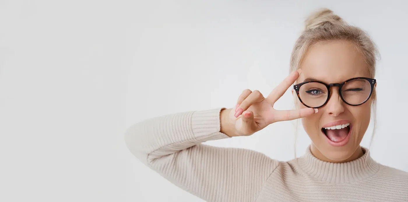 Online retailer showcasing prescription eyewear storefront powered by GoHub